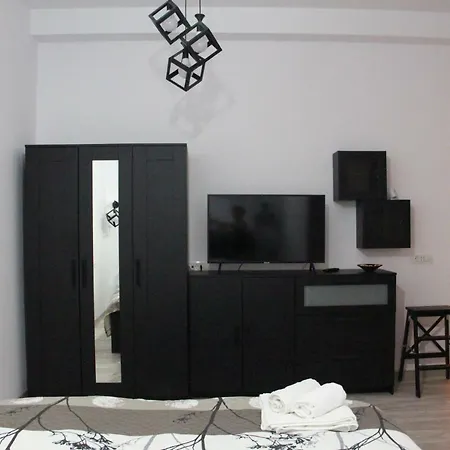 شقة Black&white *